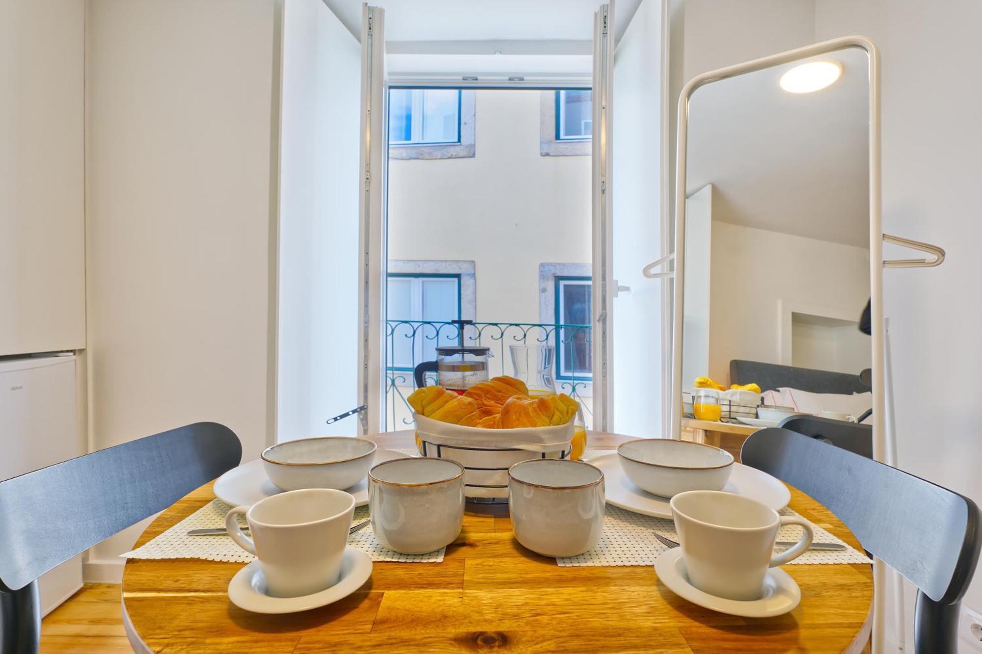 Salvador Suites By Inloveapartments Lisbon